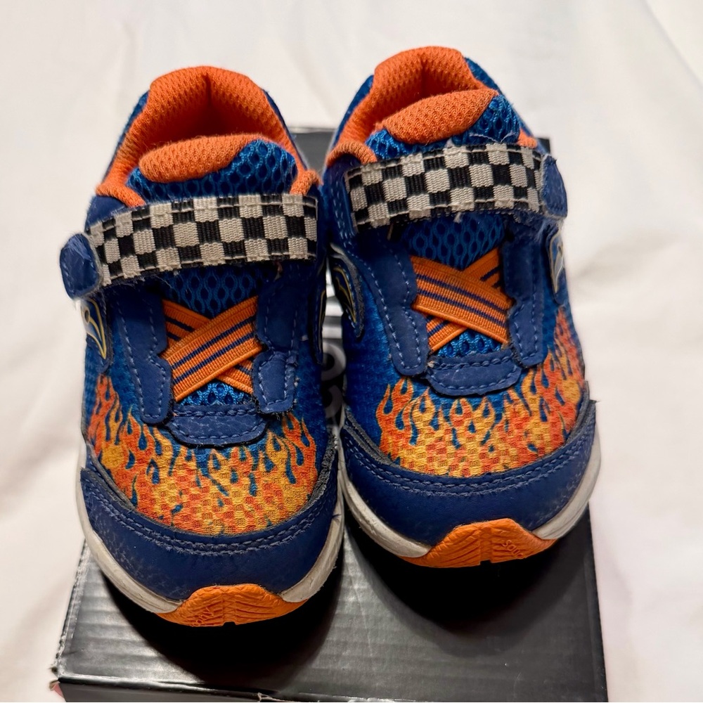 Saucony WIDE Toddler Sneakers - Ride 10 Junior - Blue Flame - Sz 6.5W 🔥